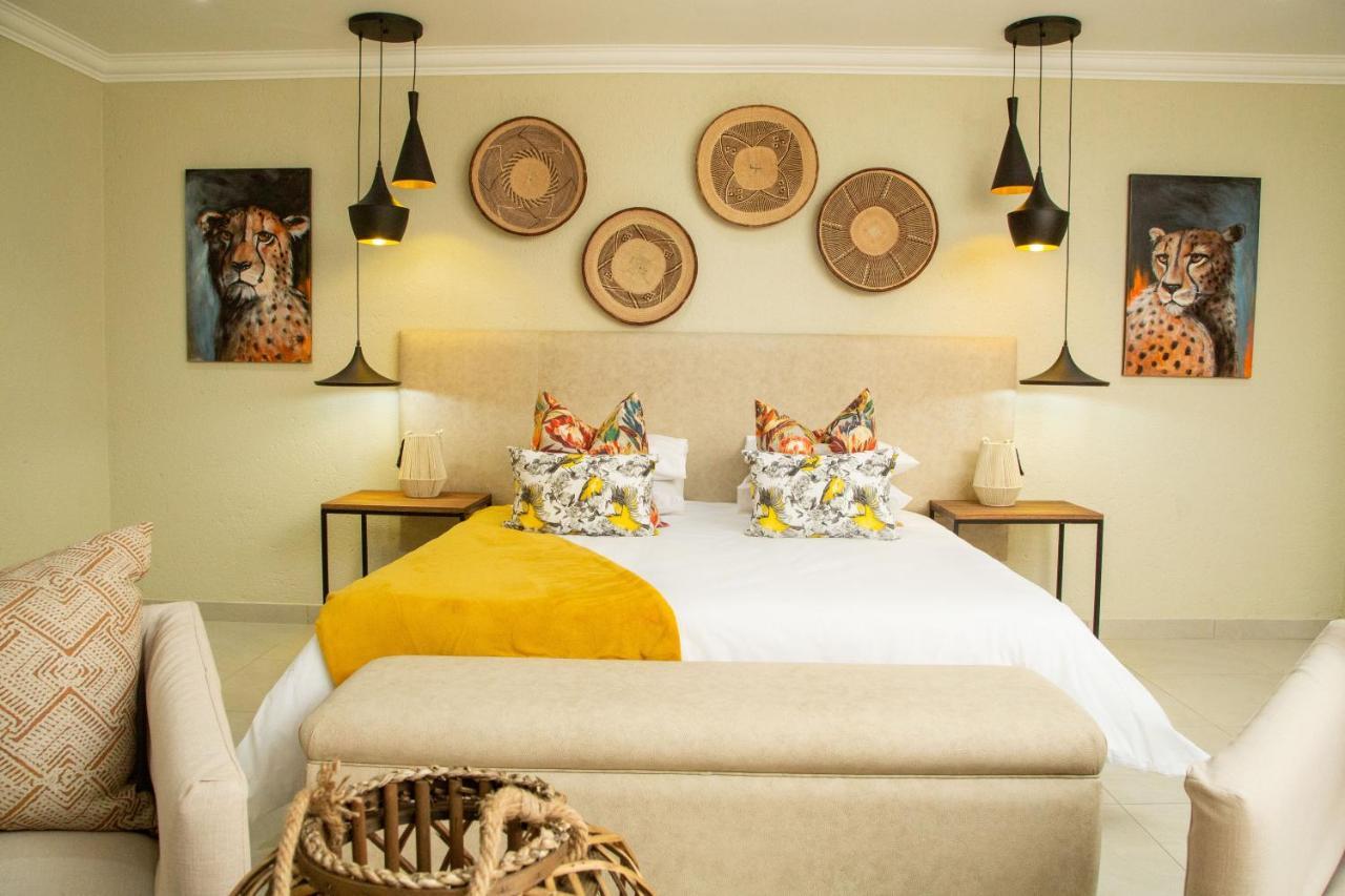 Pumbaa Wildlife Park & Accommodation Mbombela Exterior foto