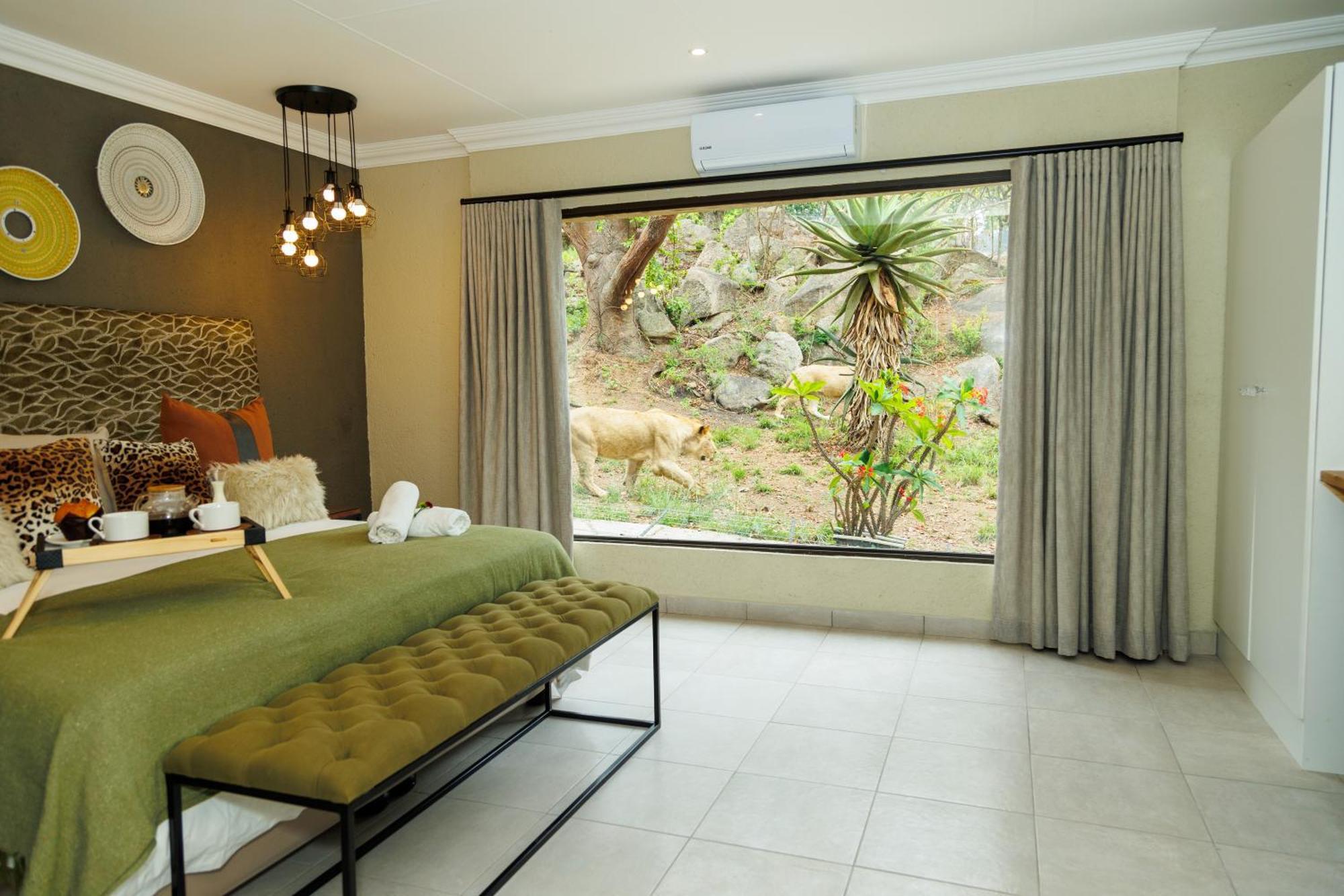 Pumbaa Wildlife Park & Accommodation Mbombela Exterior foto